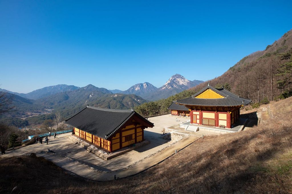 temple stay by jungto society, South Korea