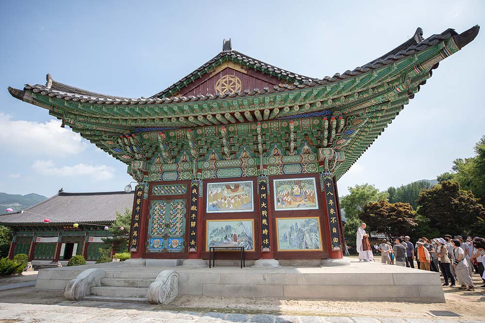 Jungnimjeongsa Temple