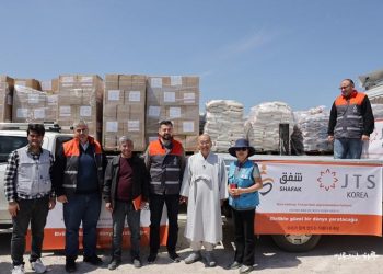 Engaged Buddhism: Ven. Pomnyun Sunim Joins JTS Korea Volunteers for Humanitarian Relief Work in Türkiye