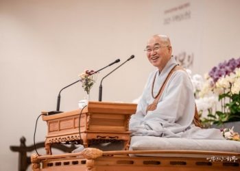 Jungto Society Marks the Birth of the Buddha With Gatherings in Seoul