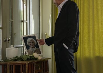 Mourn For Your Loved One For No More Than Three Days