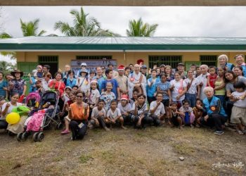 Engaged Buddhism: Ven. Pomnyun Sunim and JTS Volunteers Bring Education to Underprivileged Communities in the Philippines