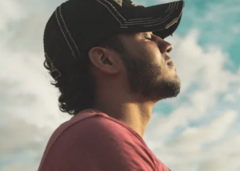 (EN /한 SUB) [Meditation Q&A] “Can I observe my thoughts while focusing on the breath?”