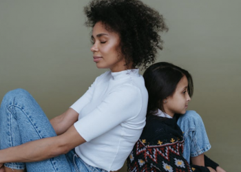 [Meditation Q&A] “Can I sit against the wall and meditate?”